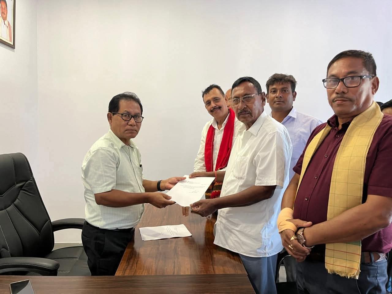 Senior Leader Rajen Gohain Resigned From  BJP