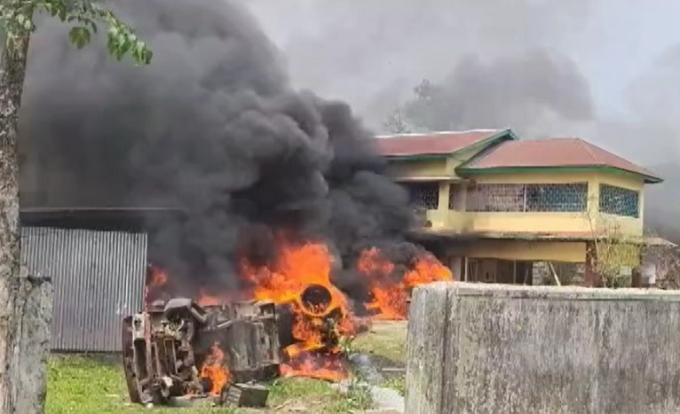 Violence Erupts at Indo-Bhutan Border: Vehicles Torched, Police Use Tear Gas in Chirang