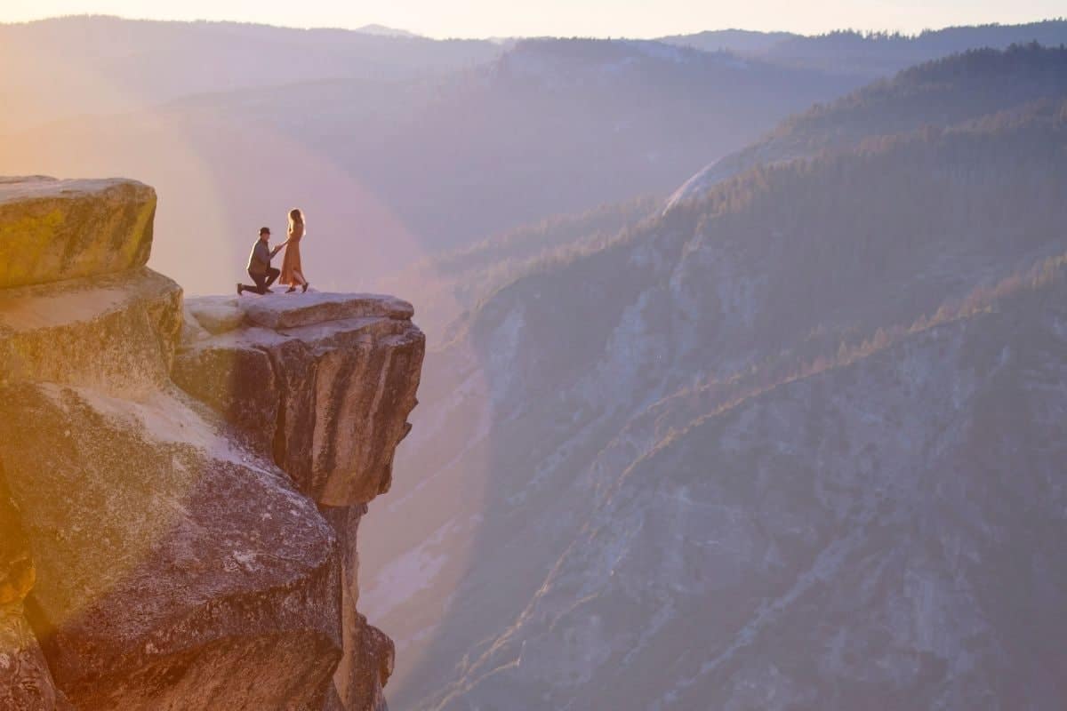 Woman falls off a 650 ft cliff shortly after accepting a proposal by her boyfriend