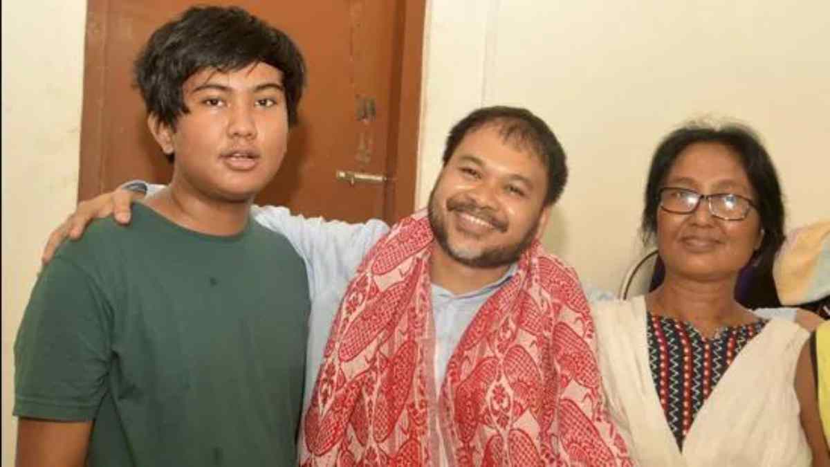 Akhil Gogoi tested positive for covid-19 along with Wife and Son