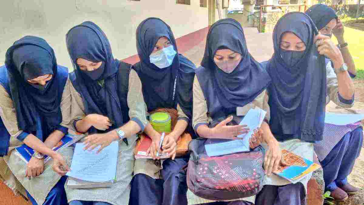 There is no mention of Hijab in the Quran: Muslim Organisation on Karnataka Hijab Row