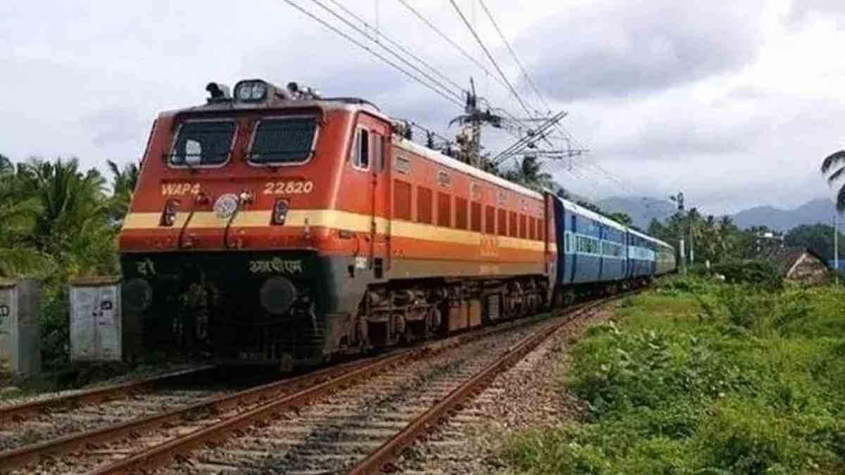 Indian Railways cancels 400 trains today, Check the cancelled trains in Assam