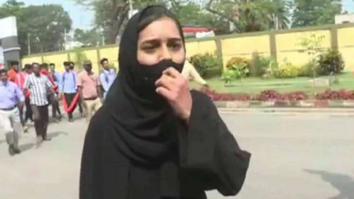 Hijab Row: RSS Muslim Wing Supports Karnataka Girl