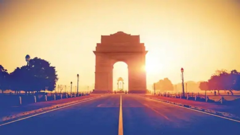 IMD announces 'Orange alert', says 'severe heatwave' to prevail in Delhi