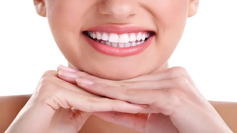 Do you want sparkling white teeth? Try out these 5 natural home remedies...