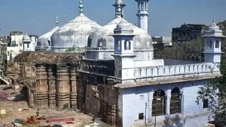 Gyanvapi Mosque Case Updates: Supreme Court to hear masjid committee's plea today