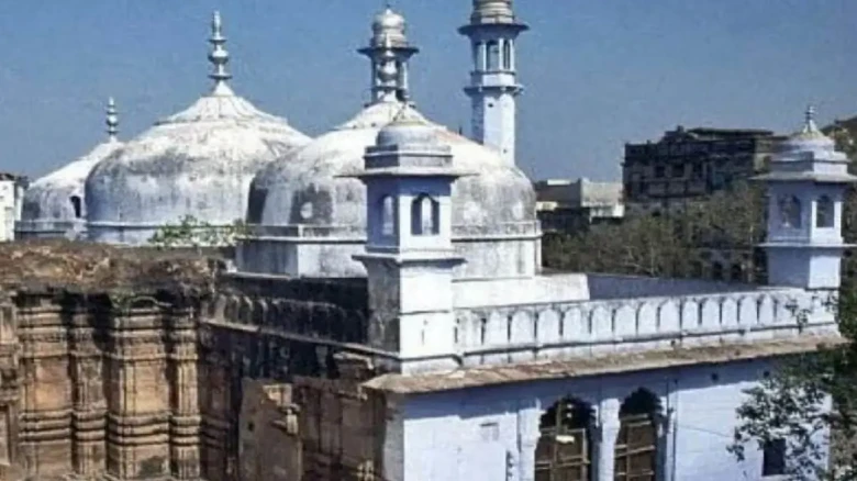 Supreme Court Takes a Big Step in Gyanvapi Masjid case, details here