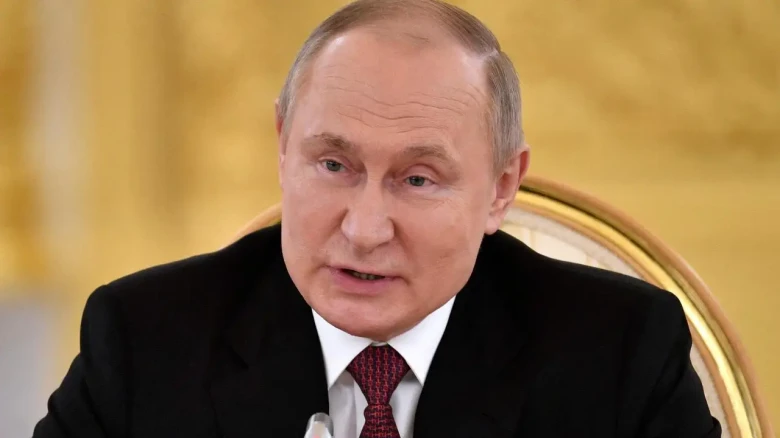 Russian President Vladimir Putin Surrounded by Doctors Round the Clock: Reports