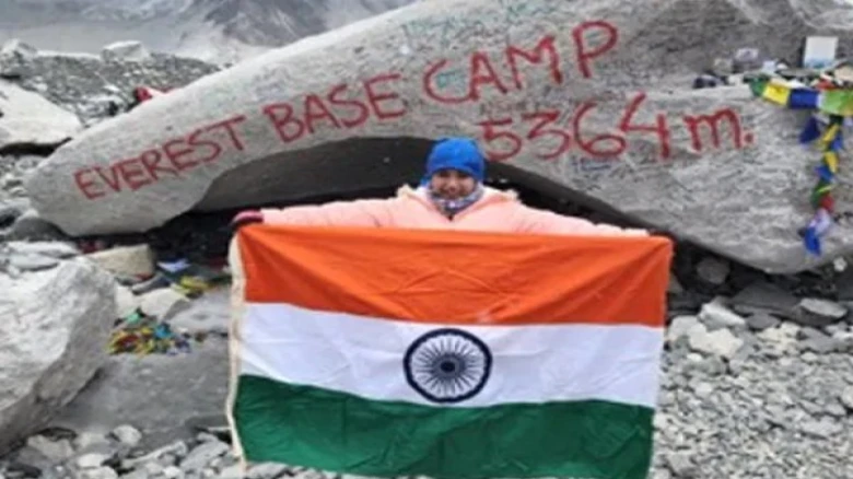 The 10-year-old skater girl from Mumbai reaches base camp on Everest