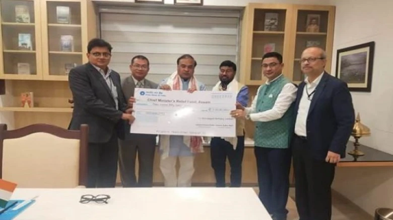 CM's Relief Fund receives 2.5 crore from Numaligarh Refinery Limited
