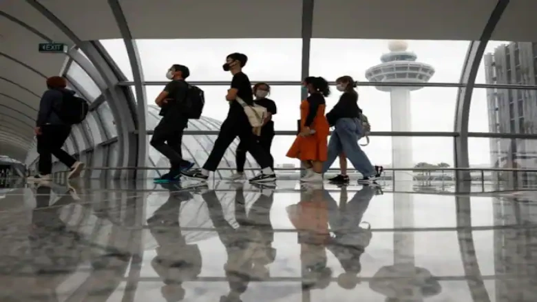 The DGCA Issued New Guidelines for Air Passengers, Made Face Masks Mandatory; Details here