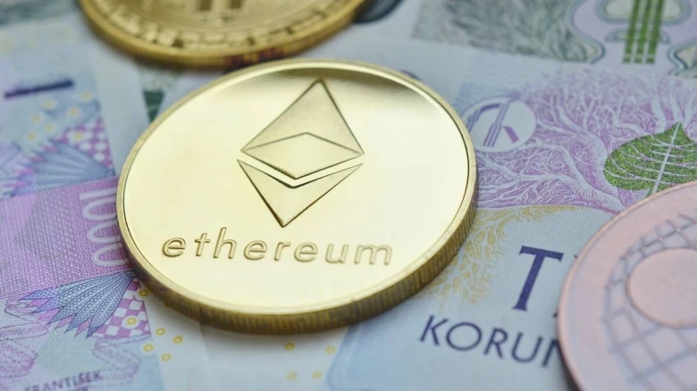 Cryptocurrency Market Cap returns to $1 Trillion after Ether Recovery