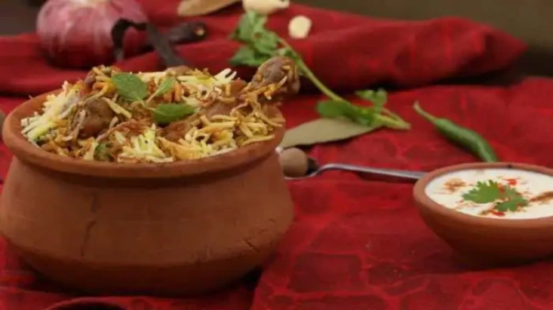 Woman dies after eating online biryani ordered from Kerala; Minister orders probe