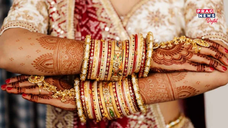 মহিলাসকলে কিয় খাৰু পিন্ধে? ৯৯% মানুহে নাজানে ইয়াৰ বৈজ্ঞানিক আৰু ধৰ্মীয় কাৰণ