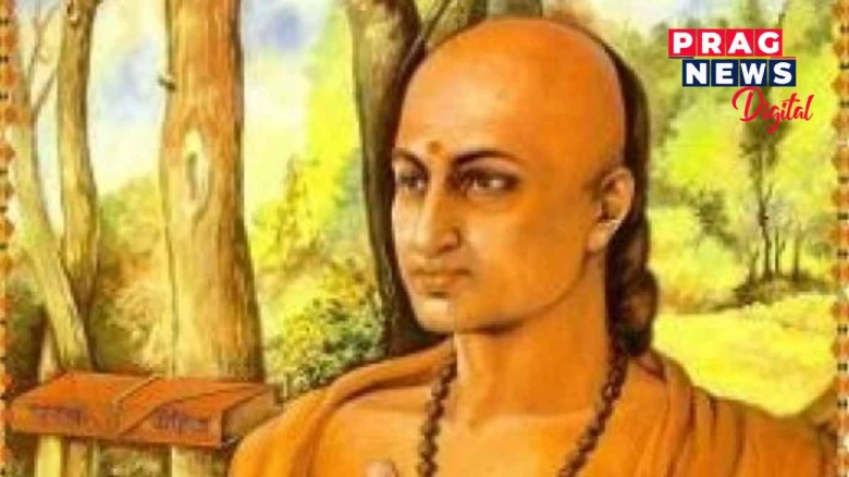 আপুনি কেনে ধৰণৰ মানুহৰ পৰা আঁতৰি থকাৰ পৰামৰ্শ দিছে চাণক্যই? জানো আহক, কামত দিব