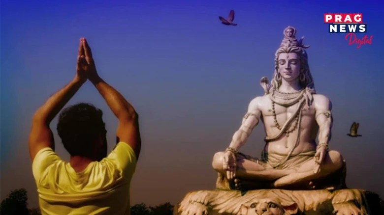 মহাশিৱৰাত্ৰিৰ দিনা শিৱলিংগত এইবোৰ অৰ্পণ কৰক! প্ৰতিটো কষ্টৰ পৰা সকাহ পাব