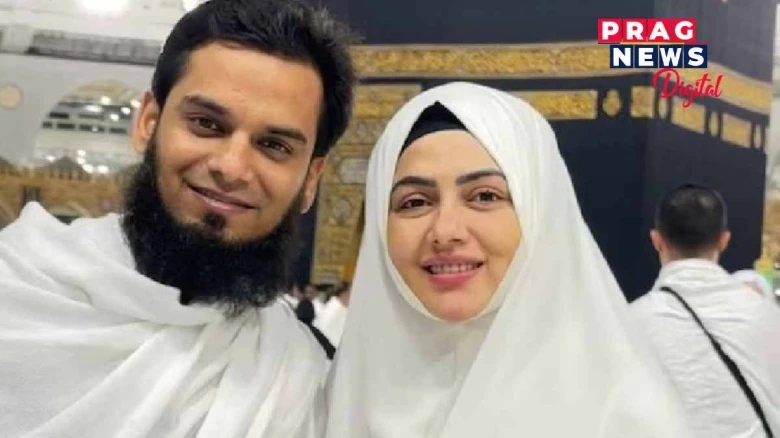 ধৰ্মৰ বাবেই বলীউড ত্যাগ কৰি মৌলৱীৰ সৈতে বিয়া হৈছিল ছানা খানে, এতিয়া আকৌ জনালে ভাল খবৰটোও