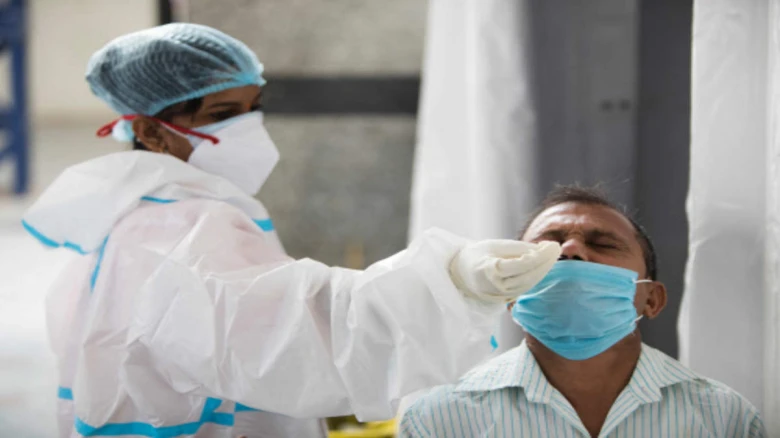 Delhi logs over 1,000 fresh Covid cases, positivity rate stands at 23.8 percent