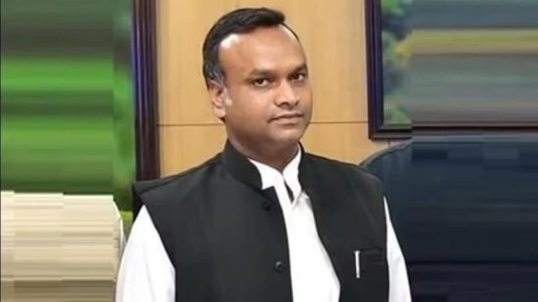 মোদীক নিষ্কৰ্মা আখ্যা দি নিৰ্বাচন আয়োগৰ জাননীৰ সন্মুখীন মল্লিকাৰ্জুন খৰ্গেৰ পুত্ৰ