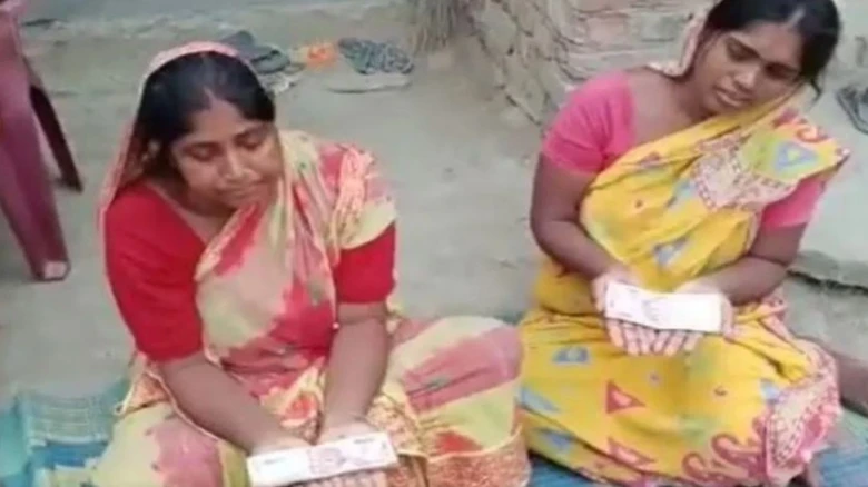 BJP and TMC fight over Odisha train accident aid being paid in Rs 2,000 notes