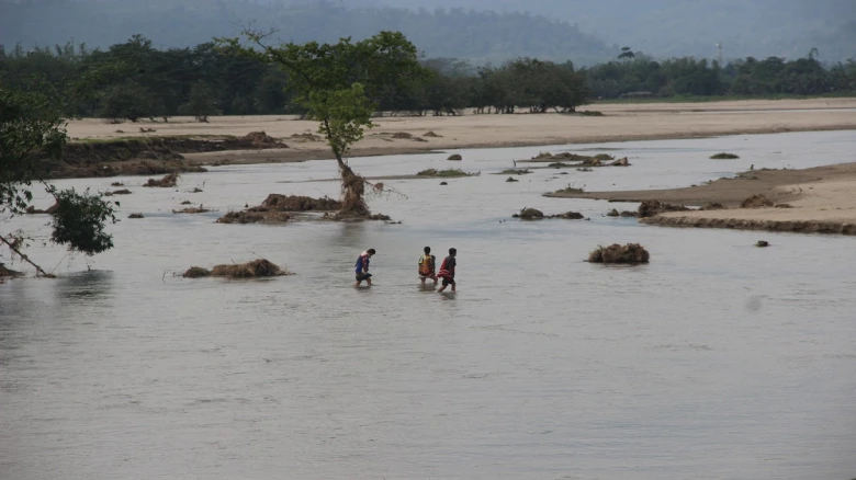 Power House Dyke Breach in Lower Subansiri Worries Locals