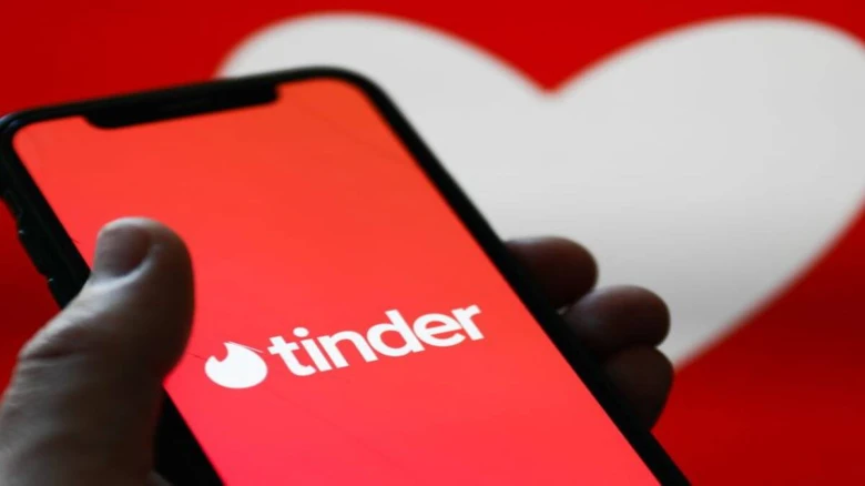 Woman loses all her savings as her Tinder match turns out to be a Fraud