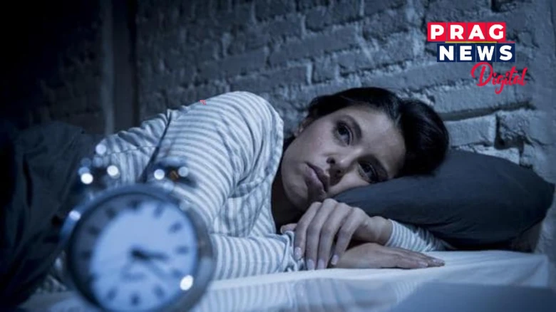 টোপনিৰ অভাৱ নেকি আপোনাৰ? নিশা নাখাব এইবোৰ বস্তু