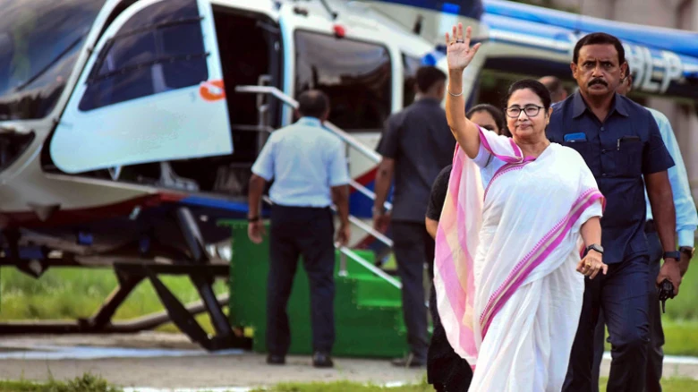 Mamata Banerjee's Helicopter Makes Emergency Landing In North Bengal