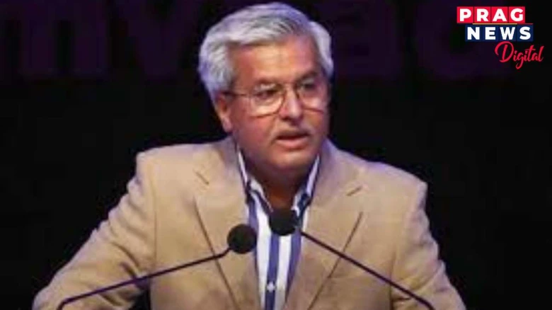 দেশৰ প্ৰায় ৮০- ৯০ কোটি লোক দৰিদ্ৰ সীমাৰেখাৰ তলত বাস কৰে; দাবী জ্যেষ্ঠ অধিবক্তা দুষ্যন্ত ডভেৰ
