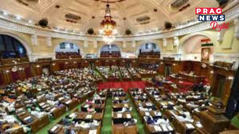উত্তৰ প্ৰদেশ বিধানসভাত নিষিদ্ধ হ’ব  মোবাইল ফোন, নোৱাৰিব নথিপত্ৰ ছিঙিব, জোৰেৰে হাঁহিব