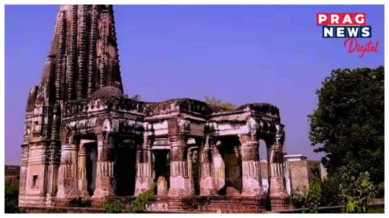 পাকিস্তানত পুনৰ খোলা হৈছে ৭২ বছৰ ধৰি বন্ধ হৈ থকা হিন্দু মন্দিৰৰ দুৱাৰ