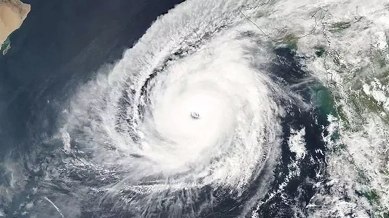 Cyclone ‘Hamoon’ makes landfall in coastal Bangladesh