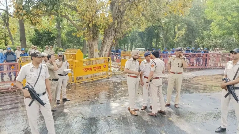 Delhi and Mumbai on high alert after serial blasts in Kerala