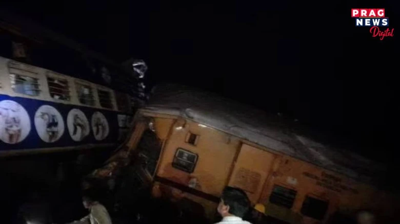 অন্ধ্ৰপ্ৰদেশৰ বিজয়নগৰত ভয়াৱহ ৰে’ল দুৰ্ঘটনাঃ দুখন ৰেলৰ মাজত হোৱা সংঘৰ্ষত প্ৰাণ গ’ল কেইবাজনো যাত্ৰীৰ