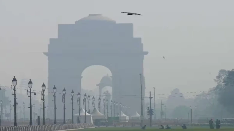 Delhi Air Pollution: AQI Levels Remain 'Severe,' Visibility Reduces Due To Thick Smog