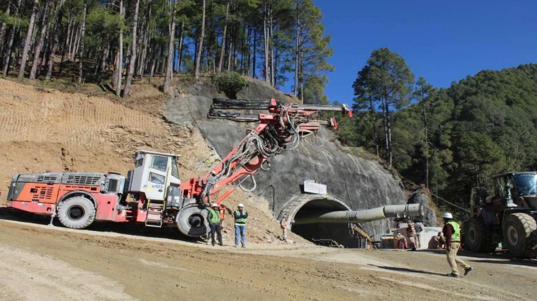Uttarkashi tunnel collapse: Switch to manual drilling being considered as rescue operations enter day 14