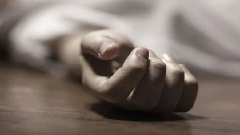 Man kills girlfriend, posts-old picture of body as WhatsApp status