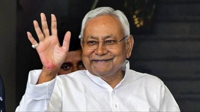 Bihar CM Nitish Kumar likely to resign today, several Congress MLAs to follow, say sources