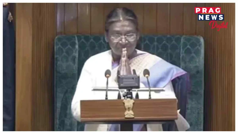 নতুন সংসদ ভৱনত প্ৰথমবাৰৰ বাবে সংসদৰ যুটীয়া অধিবেশনত ভাষণ দিলে  ৰাষ্ট্ৰপতি দ্ৰৌপদী মুৰ্মুৱে