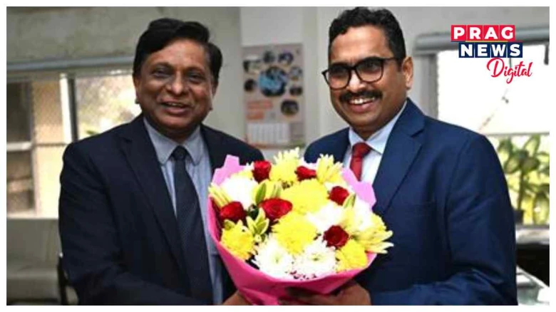 তথ্য আৰু সম্প্ৰচাৰ মন্ত্ৰালয়ৰ সচিব হিচাপে দায়িত্ব গ্ৰহণ কৰিলে সঞ্জয় জাজুৱে