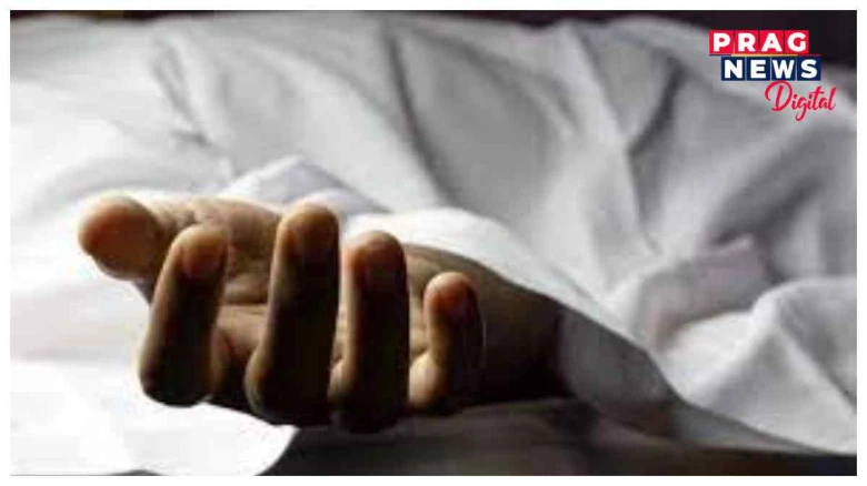 মৰ্মান্তিক! ঋণৰ বোজা সহিব নোৱাৰি  তিনি কণমানি সন্তানক জ্বলাই হত্যা পিতৃৰ, পিতৃৰো আত্মহত্যাৰ চেষ্টা