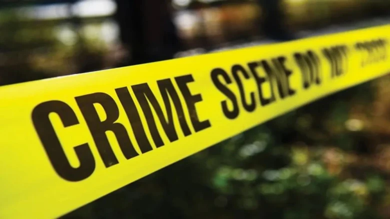 Man kills wife, lives with her body for 4 days, later asks neighbors to call police