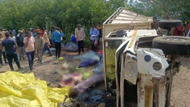 14 women among 15 killed as vehicle falls into gorge in Chhattisgarh
