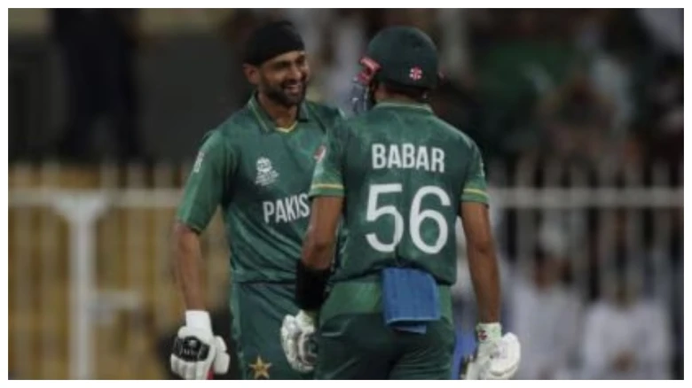 নেপালতো স্থান নাপাব বাবৰে! পাকিস্তানৰ অধিনায়কক তুলাধুনা শ্বোৱেইব মালিকৰ