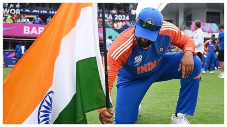 ৰাষ্ট্ৰীয় পতাকাক অৱমাননা! সমালোচনাৰ সন্মুখিন ৰোহিত শৰ্মা