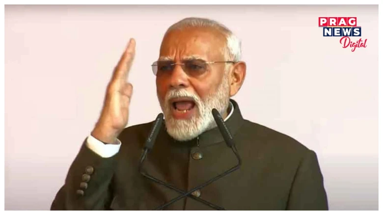 ‘ আমাৰ সেনাই সন্ত্ৰাসবাদক মষিমূৰ কৰি পেলাব ’, কাৰ্গিল বিজয় দিৱসৰ দিনা ড্ৰাছৰ পৰা পাকিস্তানক সকিয়নী প্ৰধানমন্ত্ৰী মোদীৰ