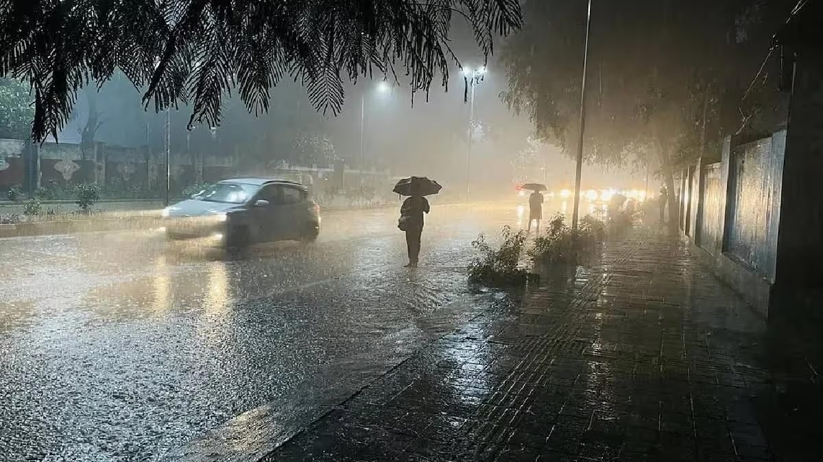 ৰাজ্যত হ’ব ধাৰাসাৰ বৰষুণ! ২২খনকৈ জিলাত বতৰ বিজ্ঞান বিভাগৰ সতৰ্কবাণী জাৰি