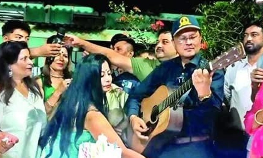 গীতে-মাতে জীপাল হ'ল কুঠৰীস্থিত ড° ভূপেন হাজৰিকাৰ পৰিত্যক্ত বাসগৃহ