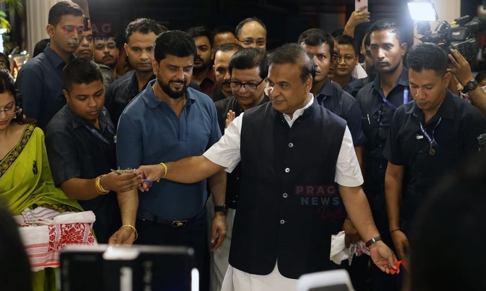 'প্ৰাগে দৈনিক জনমভূমিৰ দৰে ঐতিহ্যমণ্ডিত কাকতৰ দায়িত্ব লোৱাটো এক সোণসেৰীয়া অধ্যায়'