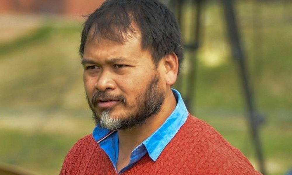 মুখ্যমন্ত্ৰীৰ বিৰুদ্ধে বিৰূপ মন্তব্য! অখিল গগৈৰ বিৰুদ্ধে এজাহাৰ দাখিল হিন্দু যুৱ ছাত্ৰ পৰিষদৰ